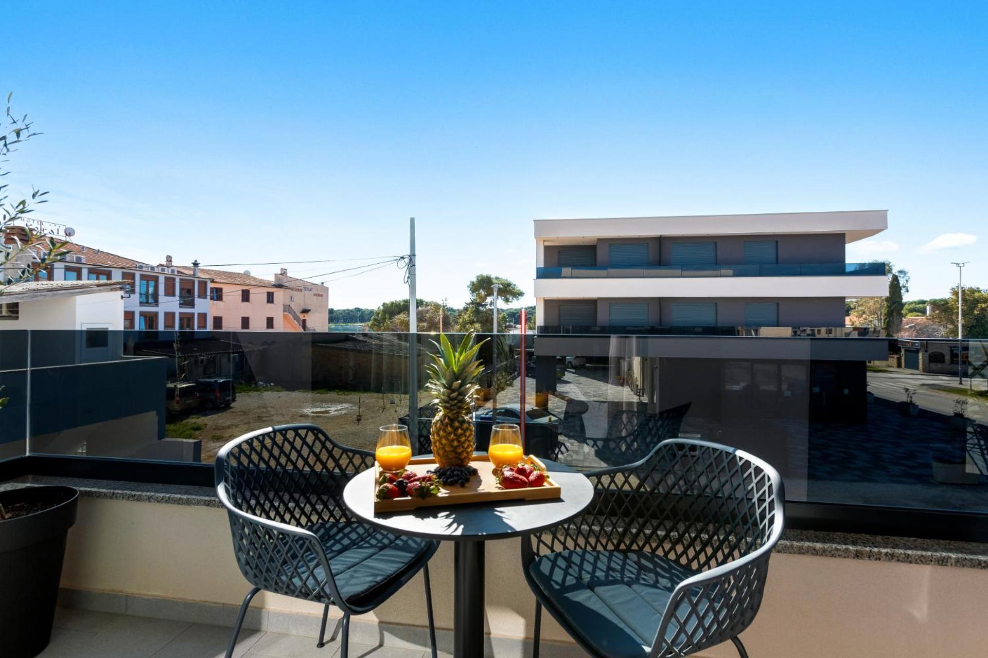 Fly Rooms Medulin - 50M From The Beach - New 2024 חדר תמונה
